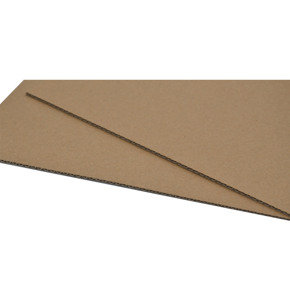 Three-layer cardboard